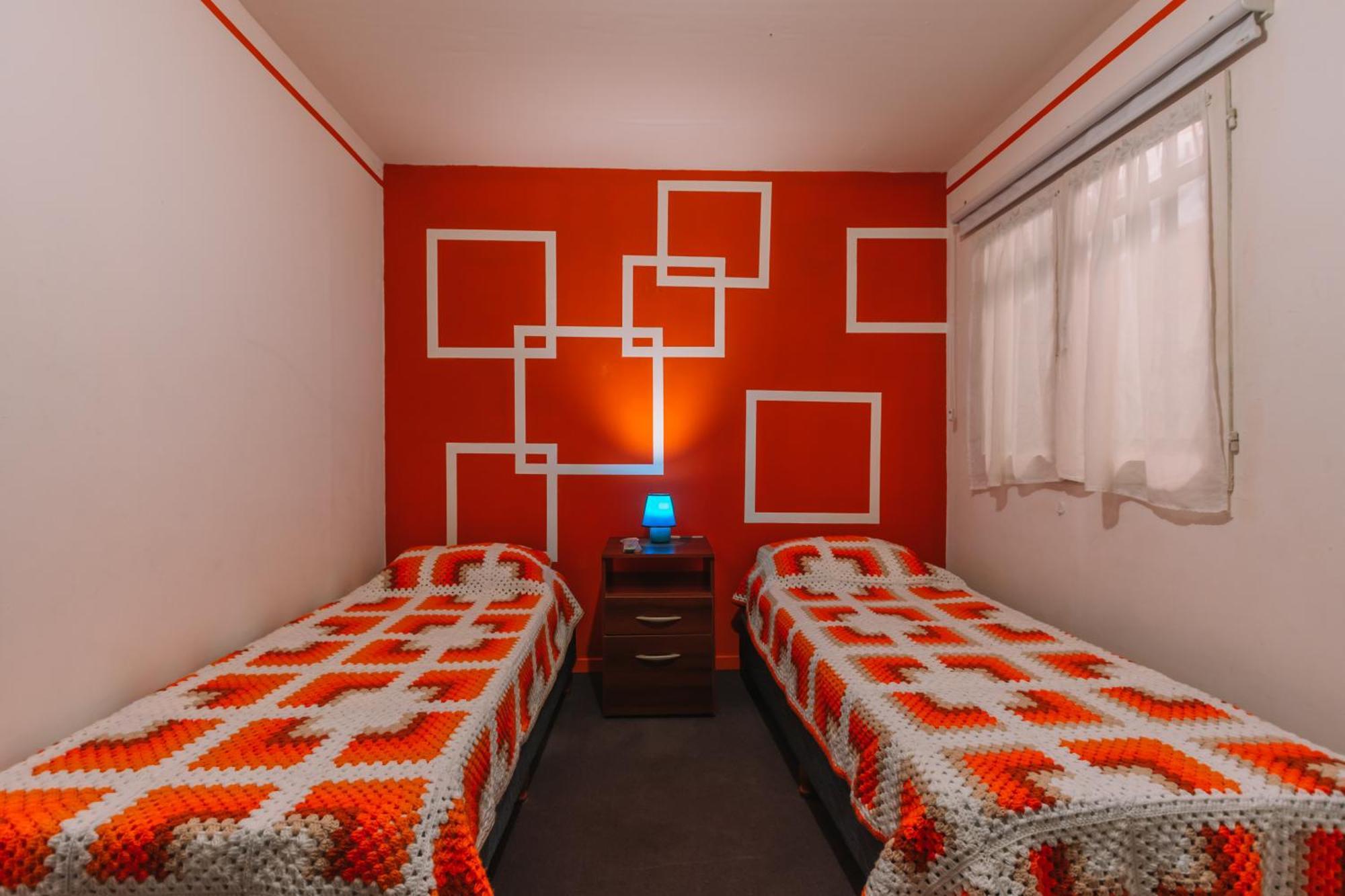 Habitaciones Mary 2 Camas Simples En Casa Compartida أوشويا المظهر الخارجي الصورة