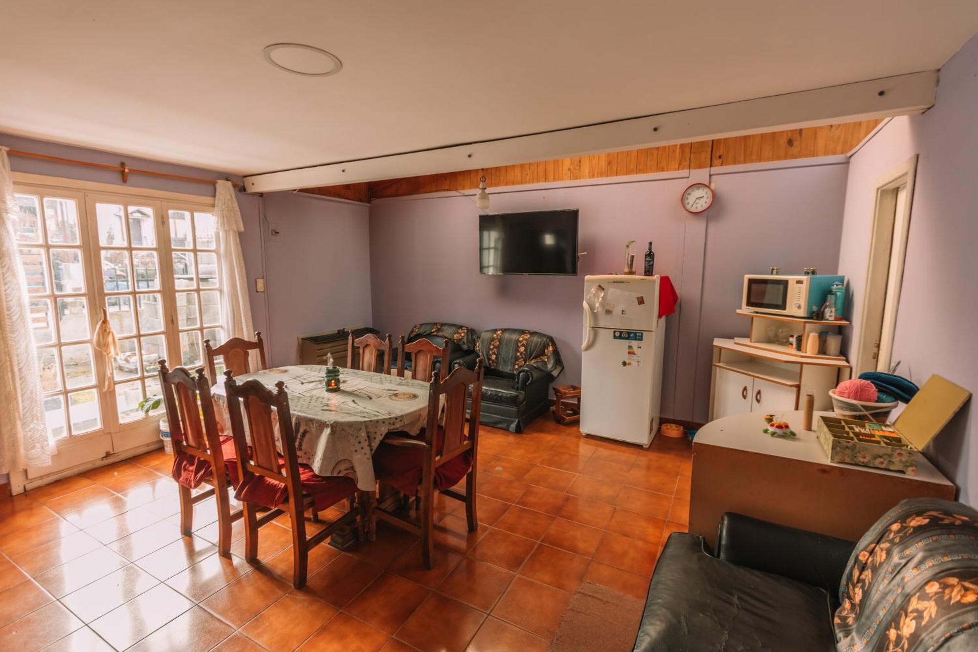 Habitaciones Mary 2 Camas Simples En Casa Compartida أوشويا المظهر الخارجي الصورة